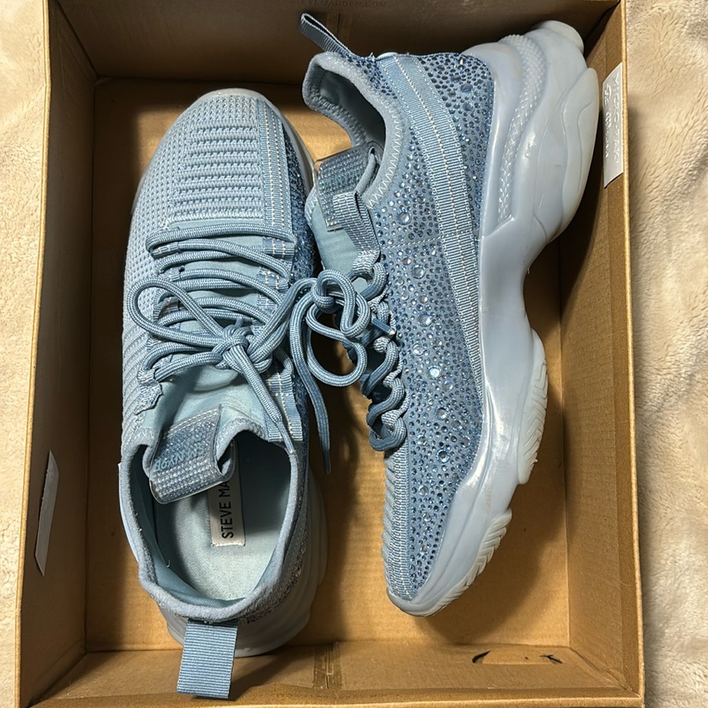 Steve Madden blue shoes